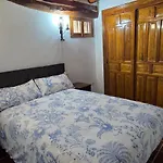 Casa La Fuencisla Nyaraló