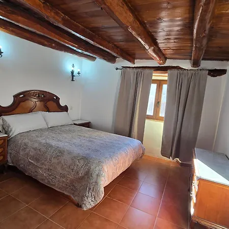 Casa La Fuencisla 펜션 Castiltierra