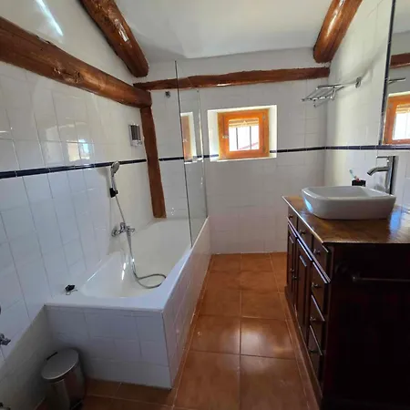 Дом отдыха Casa La Fuencisla *