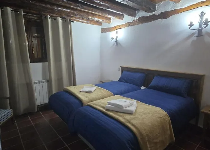 Casa La Fuencisla * Castiltierra